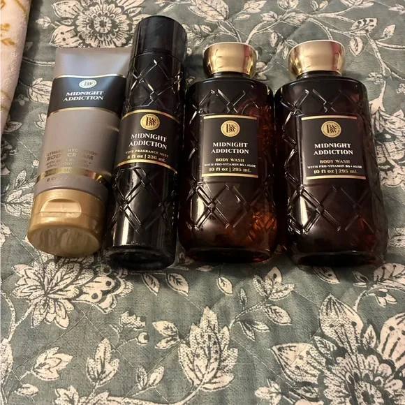 Midnight Addiction Body Care Set 4 Pc Set - Picture 2 of 4